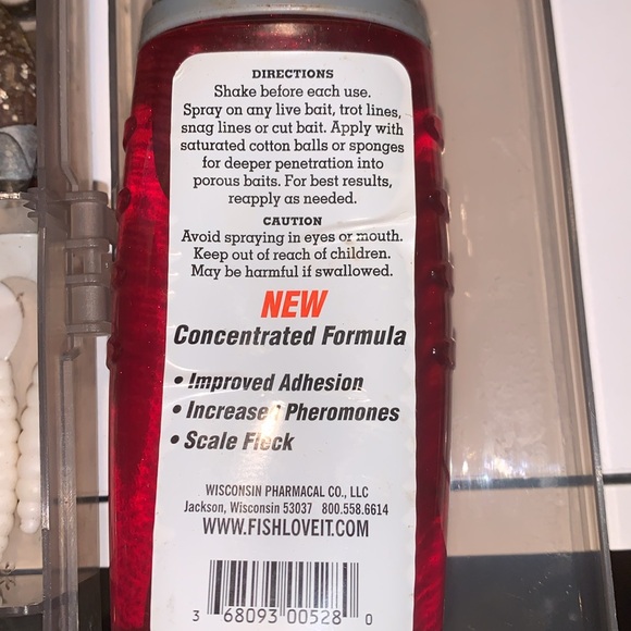 Vintage Plano tackle box loaded with bait, lures etc - Picture 10 of 10